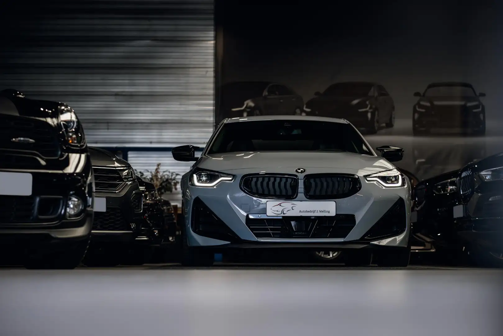BMW 220 2-serie Active Tourer 220i Sport trekhaak / pdc / Zwart - 2