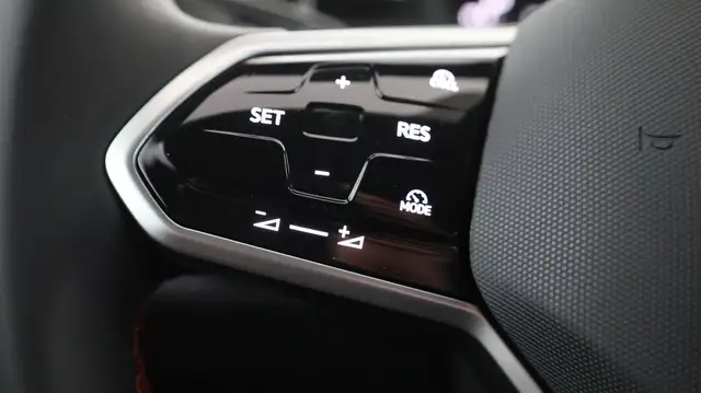 Volkswagen ID.7 Tourer GTX 4MOTION 250 kW Business Ansicht 25