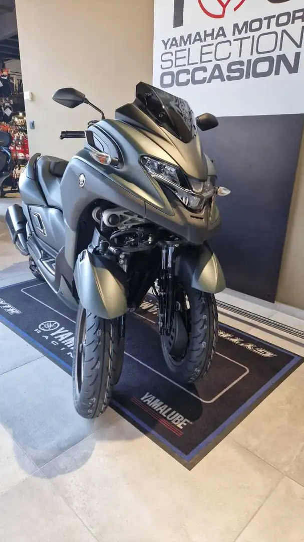 Yamaha TriCity Gris - 2
