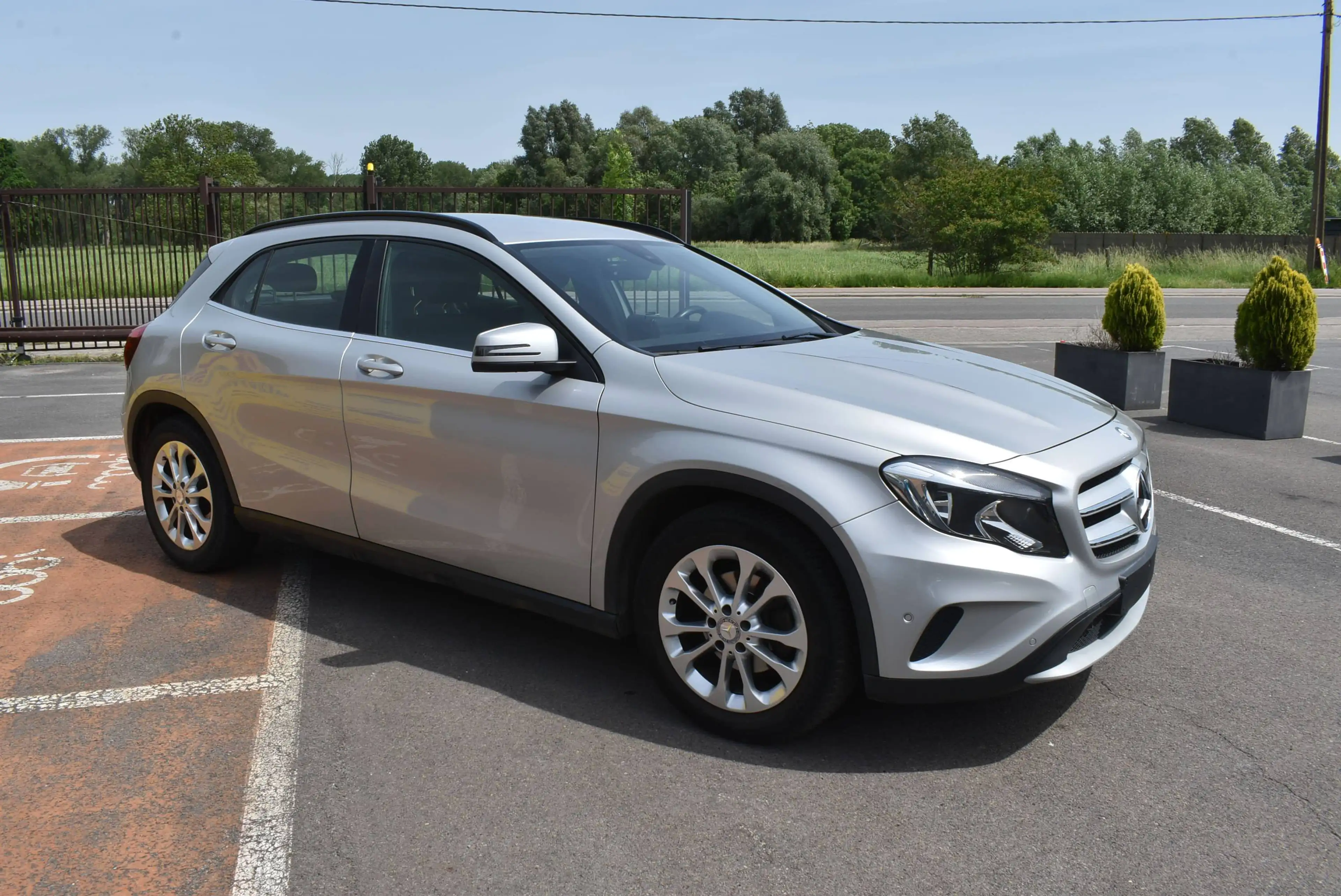 Mercedes-Benz GLA 180 D Pack Sport GPS/Airco ***12M GARANTIE*** — photo 6