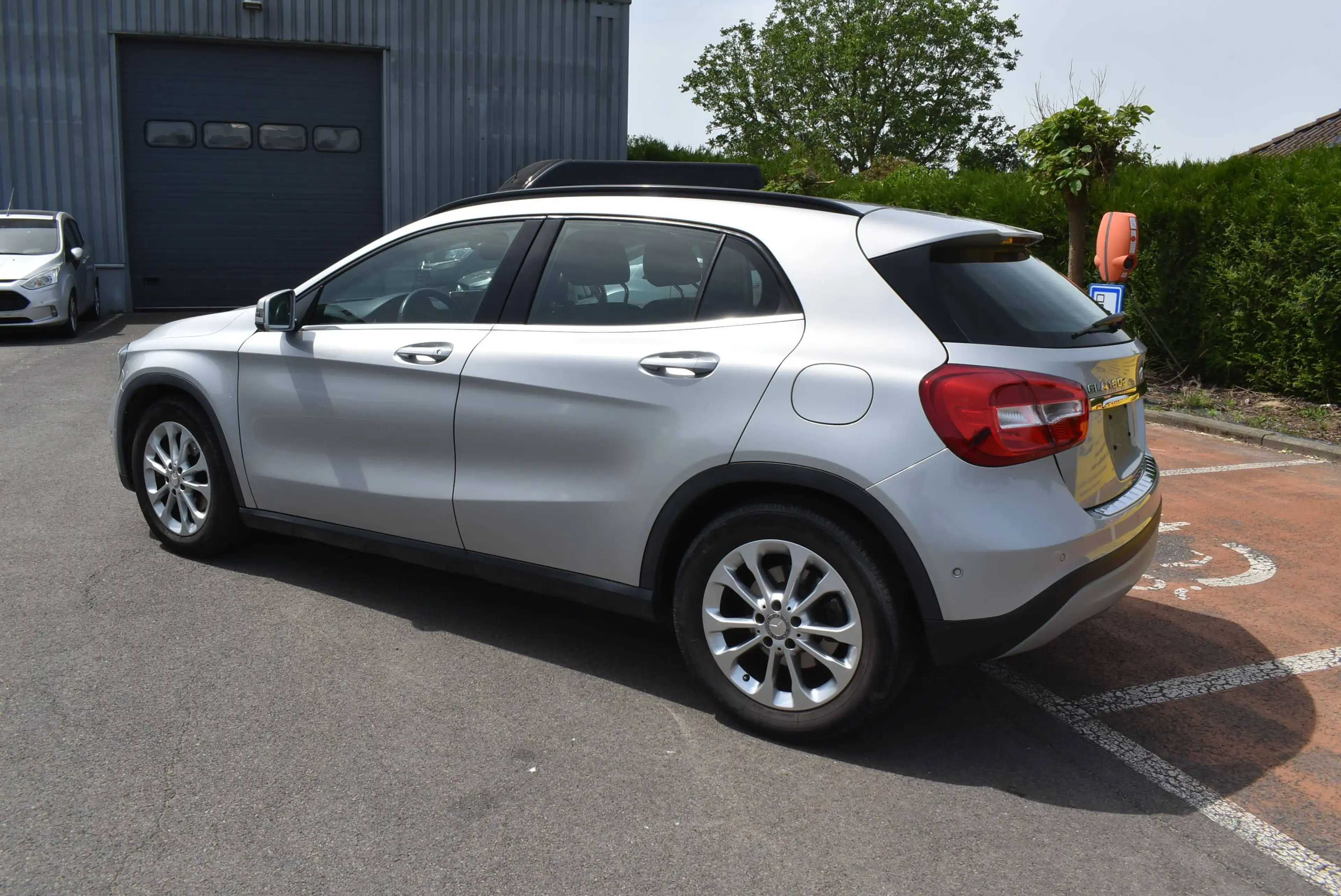 Mercedes-Benz GLA 180 D Pack Sport GPS/Airco ***12M GARANTIE*** — photo 3