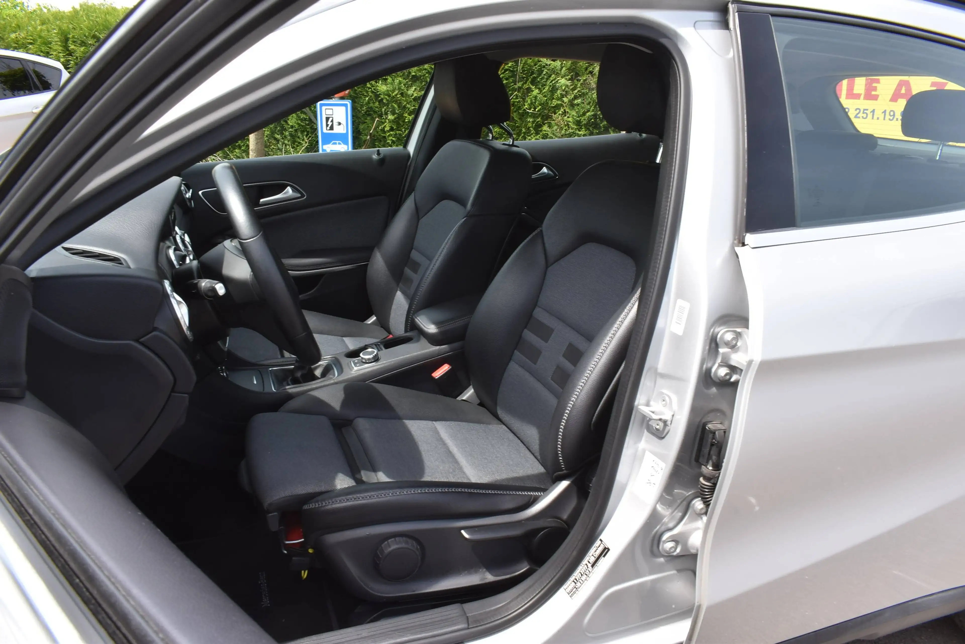 Mercedes-Benz GLA 180 D Pack Sport GPS/Airco ***12M GARANTIE*** — photo 7