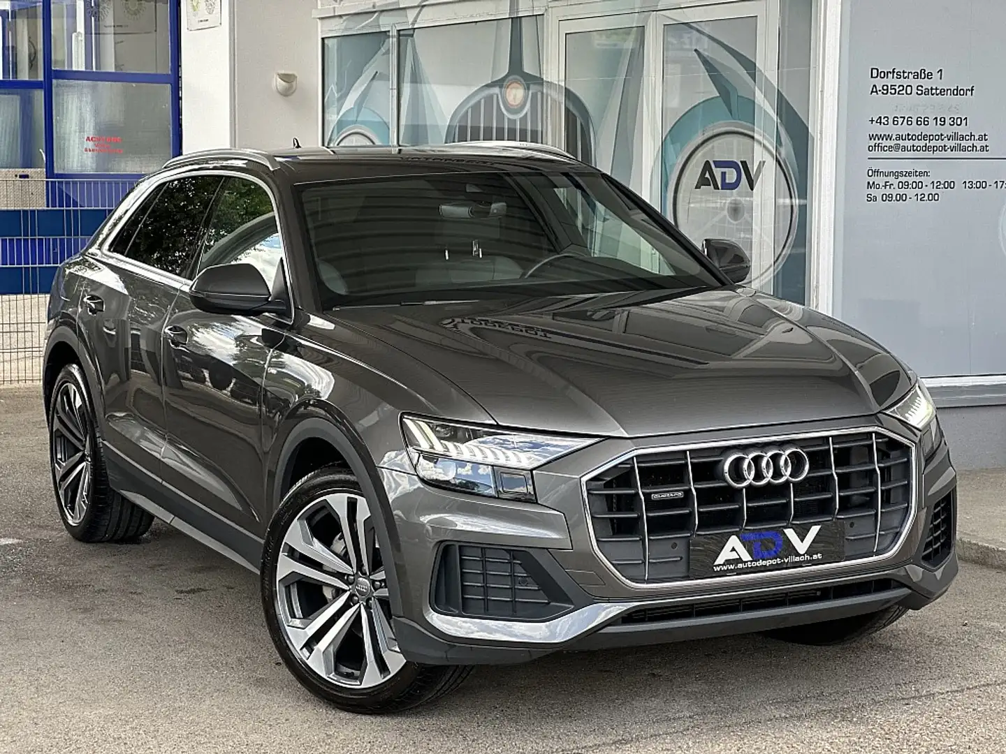 Audi Q8 50 S-Line MHEV TDI quattro Tiptronic Grau - 1