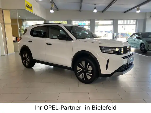 Opel Frontera view 3