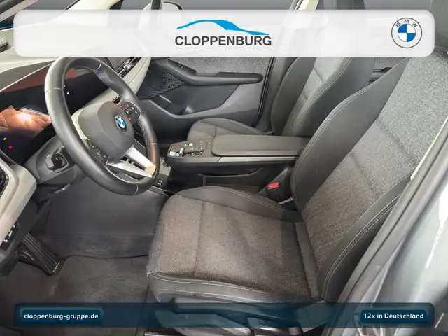BMW 2 Series view 11