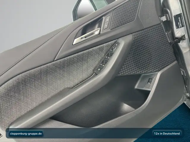 BMW 2 Series view 12