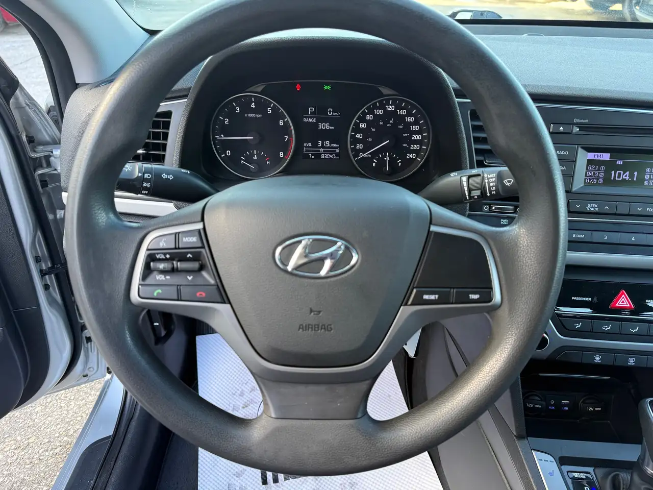 Hyundai ELANTRA снимка Hyundai ELANTRA
