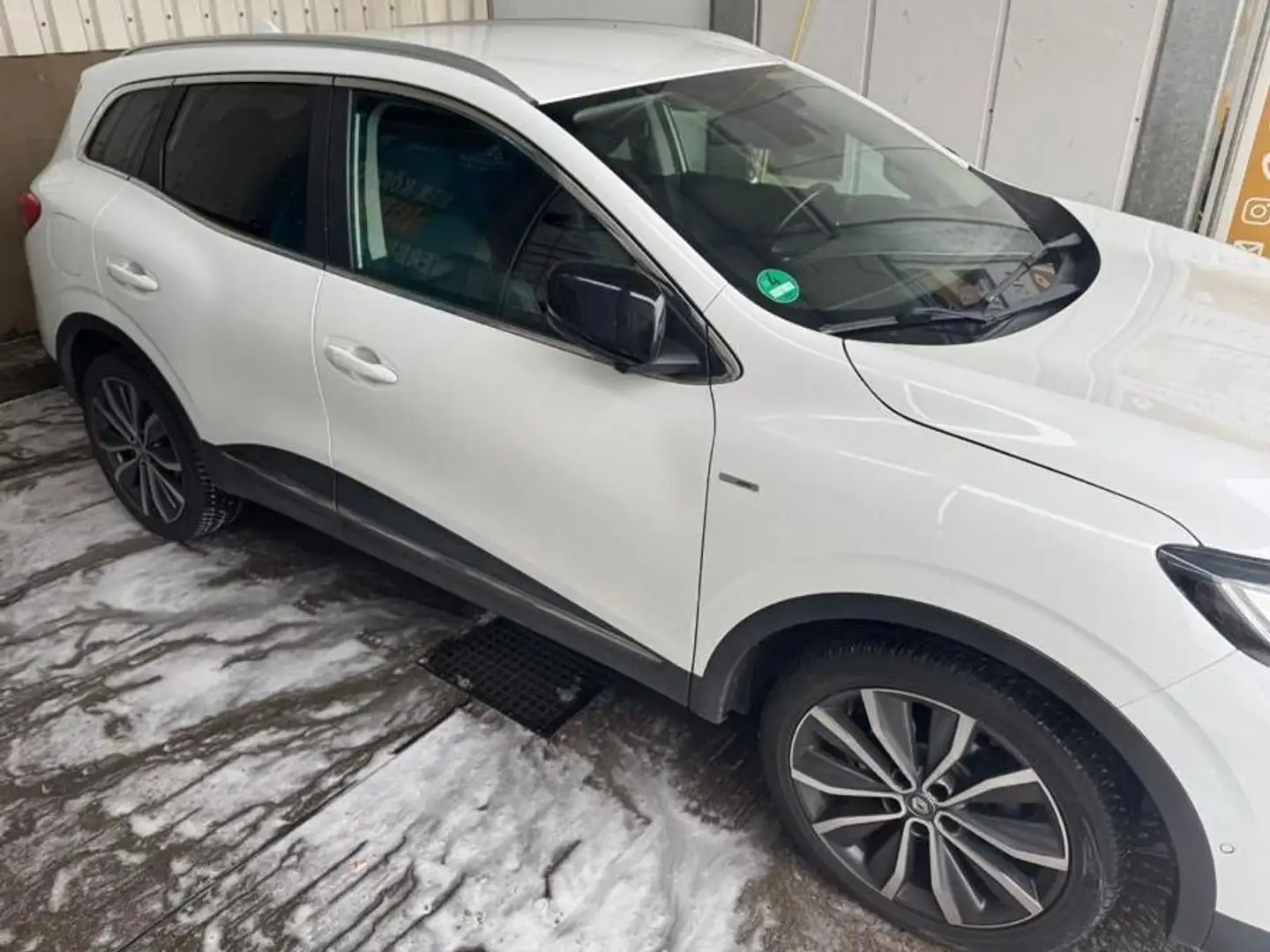 Renault Kadjar Kadjar Energy TCe 130 Bose Edition Weiß - 1
