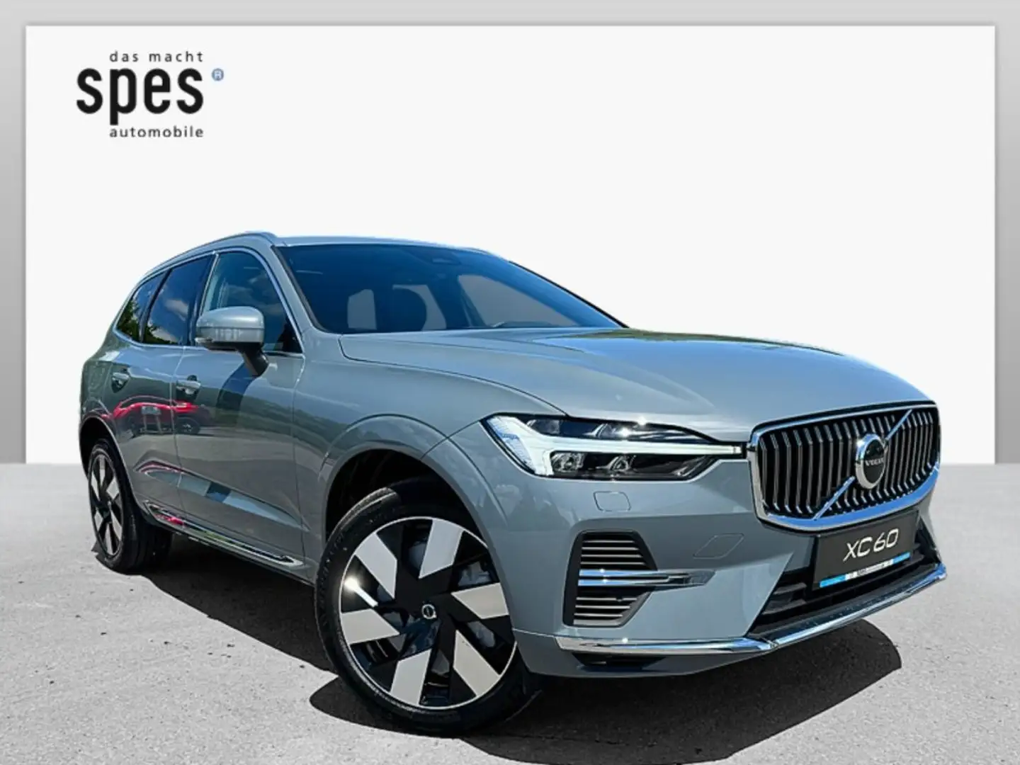 Volvo XC60 Recharge Plus, T6 AWD Plug-in Hybrid, Elektrisch/Benzin, Bri Grau - 1