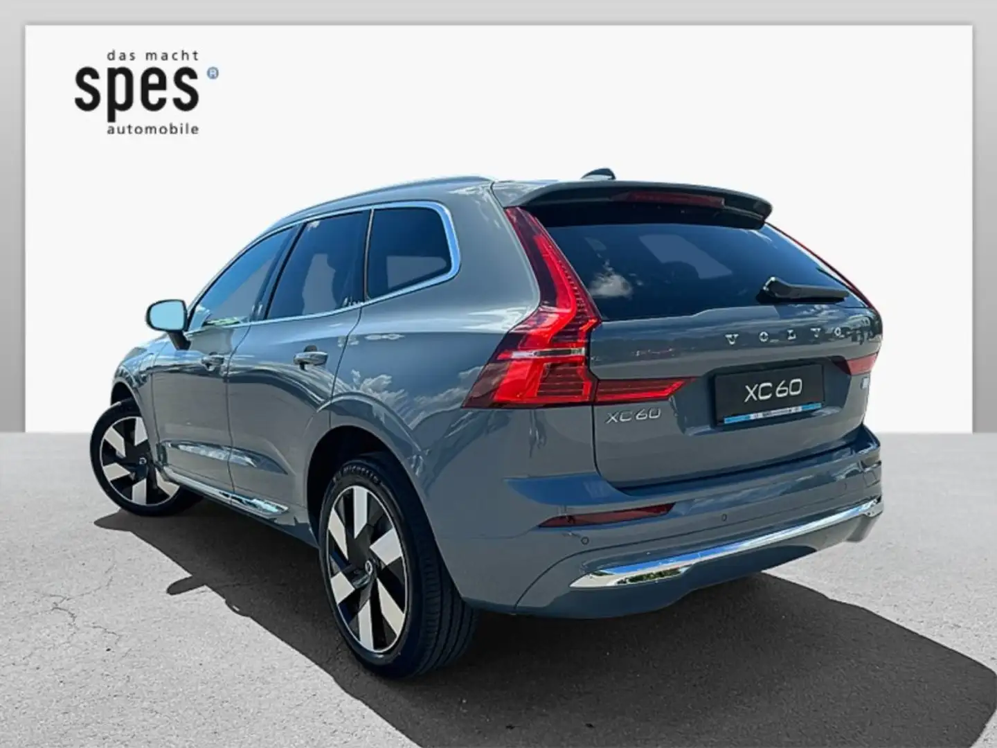 Volvo XC60 Recharge Plus, T6 AWD Plug-in Hybrid, Elektrisch/Benzin, Bri Grau - 2