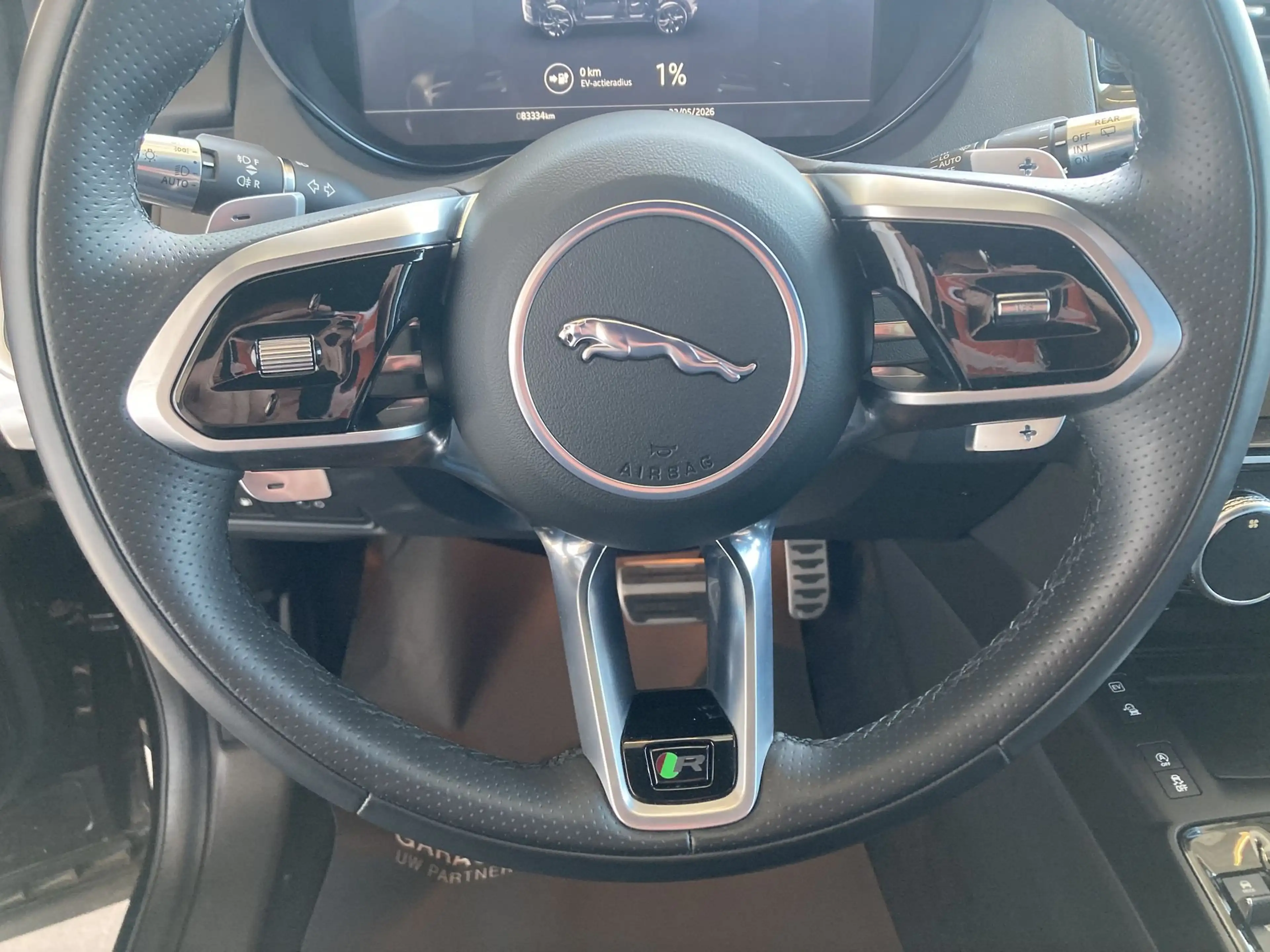 Jaguar E-Pace R-DYNAMIC PLUG IN HYBRIDE AWD AUTOMAAT+TAL VAN OPTIES — photo 14