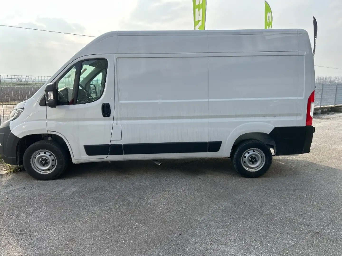 Citroen Jumper 35 2.2 BlueHDi 140 S&S PM-TM Furgone Bianco - 1