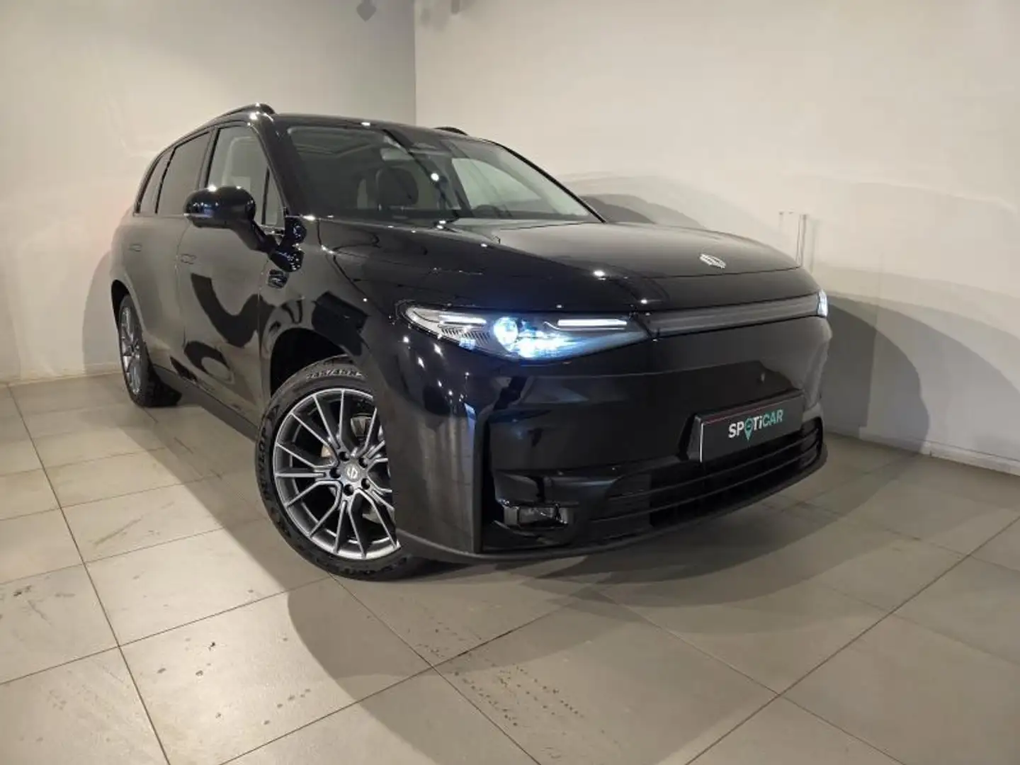 Leapmotor C10 Design Schwarz - 2