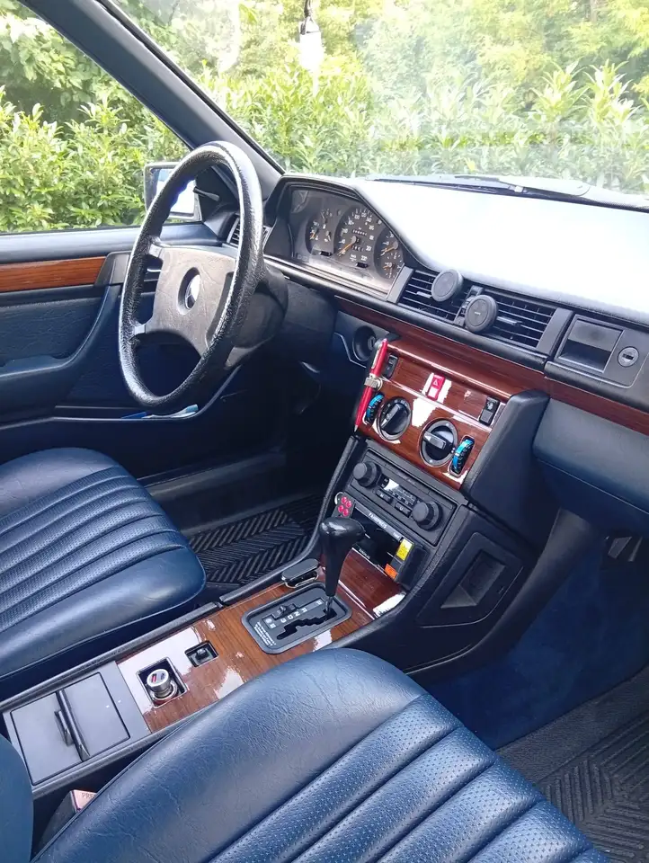 Mercedes-Benz E 200 E-Klasse, foto 8