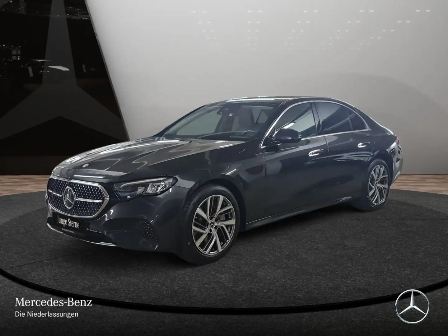 Mercedes-Benz E 300 e Avantgarde Burmester Distr. LED Kamera PTS Szürke - 2