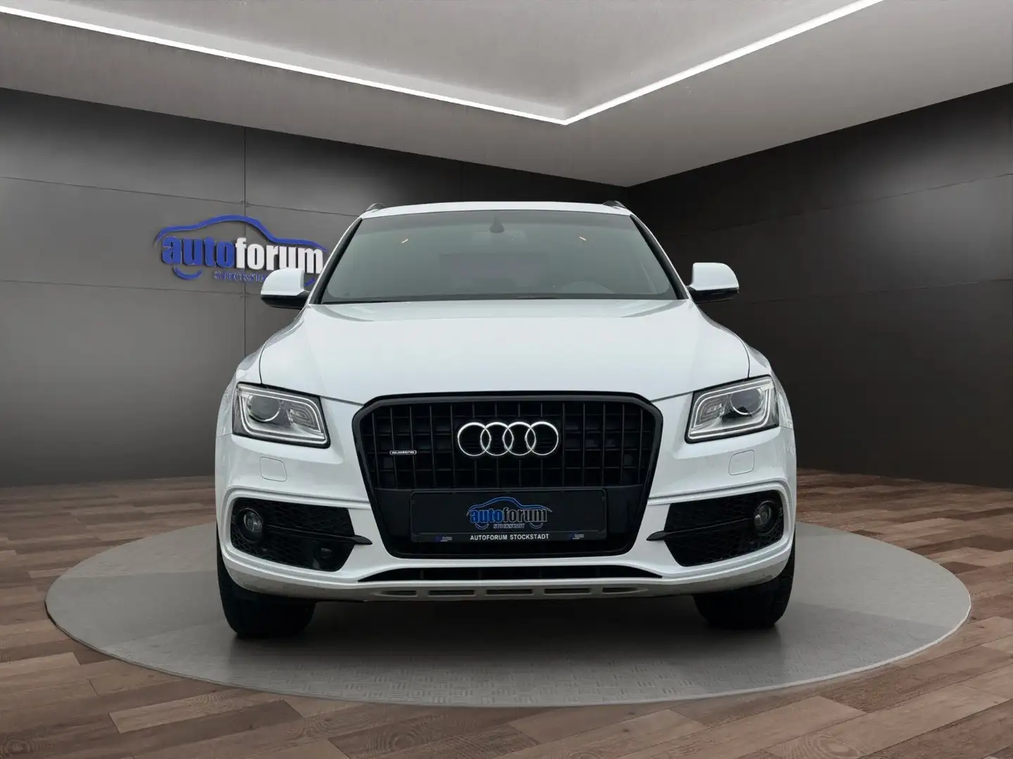 Audi Q5 2.0 TDI quattro S-LINE°1.HAND°ACC°PANO°KAMERA Weiß - 2