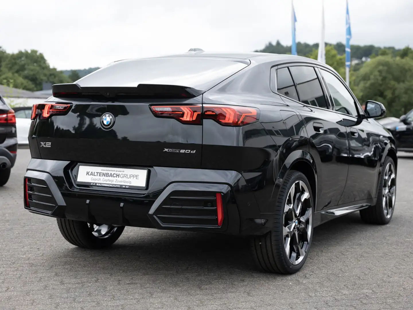 BMW X2 xDrive 20d M-Sport 360° LED AKTIVSITZE HUD Noir - 2