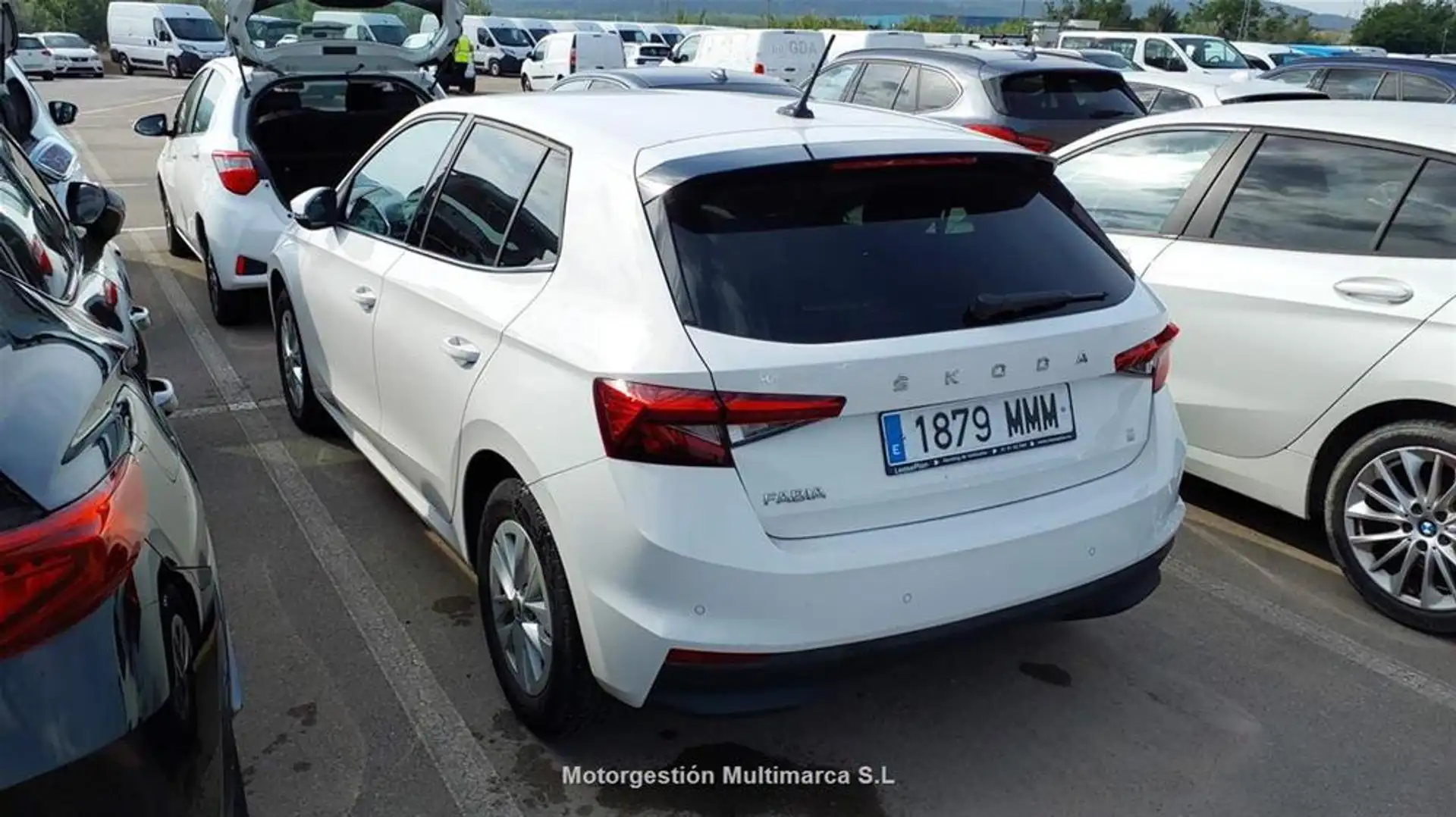 Skoda Fabia 1.0 MPI Essence 59kW - 2