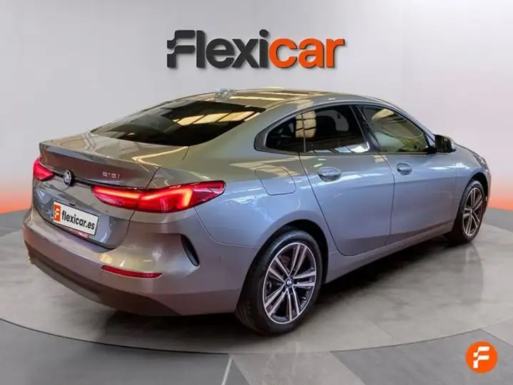 BMW Serie 2 2021, foto 8