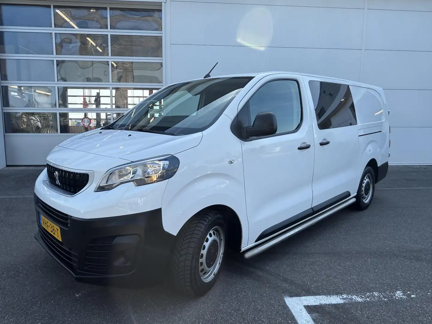 Peugeot Expert 2.0 BlueHDI 120 Long Premium DC - 2