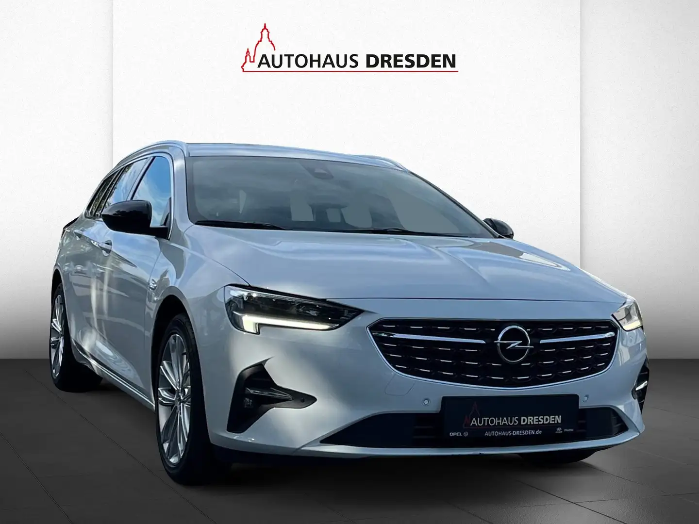 Opel Insignia B Sports Tourer 2.0 CDTI NAVI,KLIMA Weiß - 2