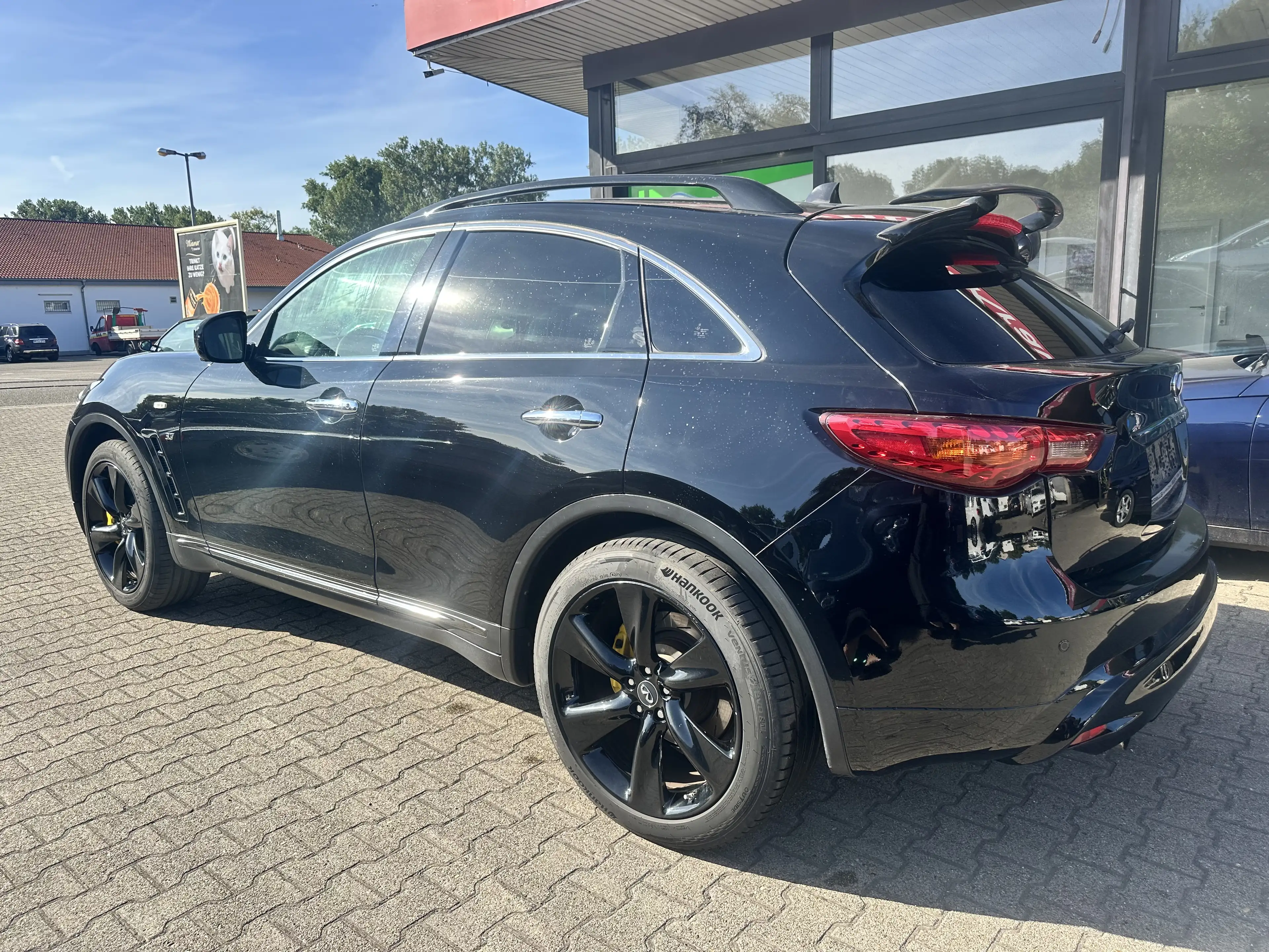 Infiniti FX FX37 GT — photo 6