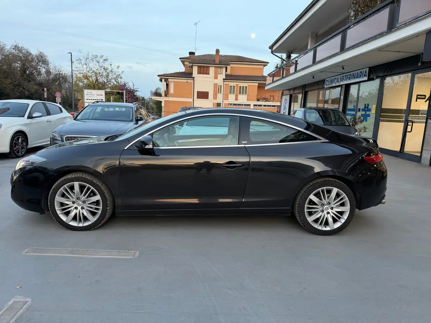 Renault Laguna Laguna Coupe 2.0 dci 4Control 180cv Nero - 2