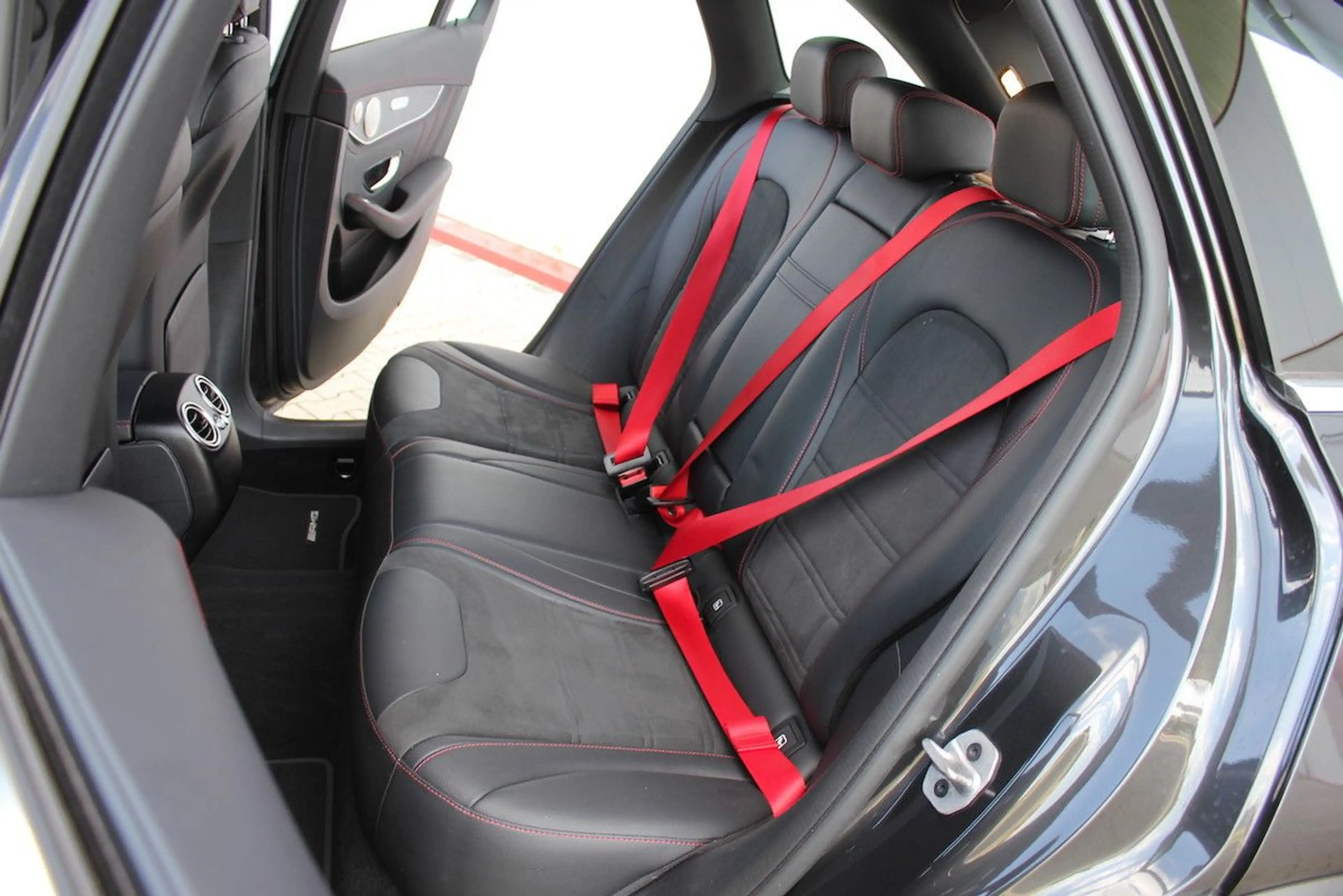 Mercedes-Benz GLC 43 AMG 4M 21" ACC 23P ( 33.433.- € NETTO ) — photo 9