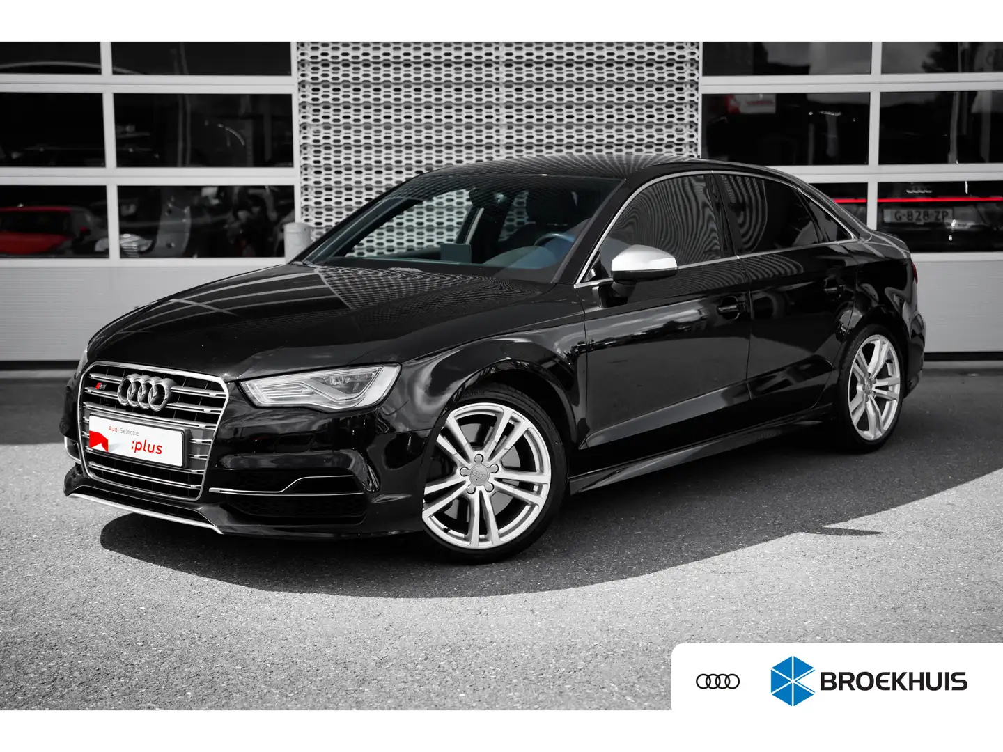 Audi S3 Limousine 2.0 TFSI 300pk quattro Pro Line Plus | B Zwart - 1