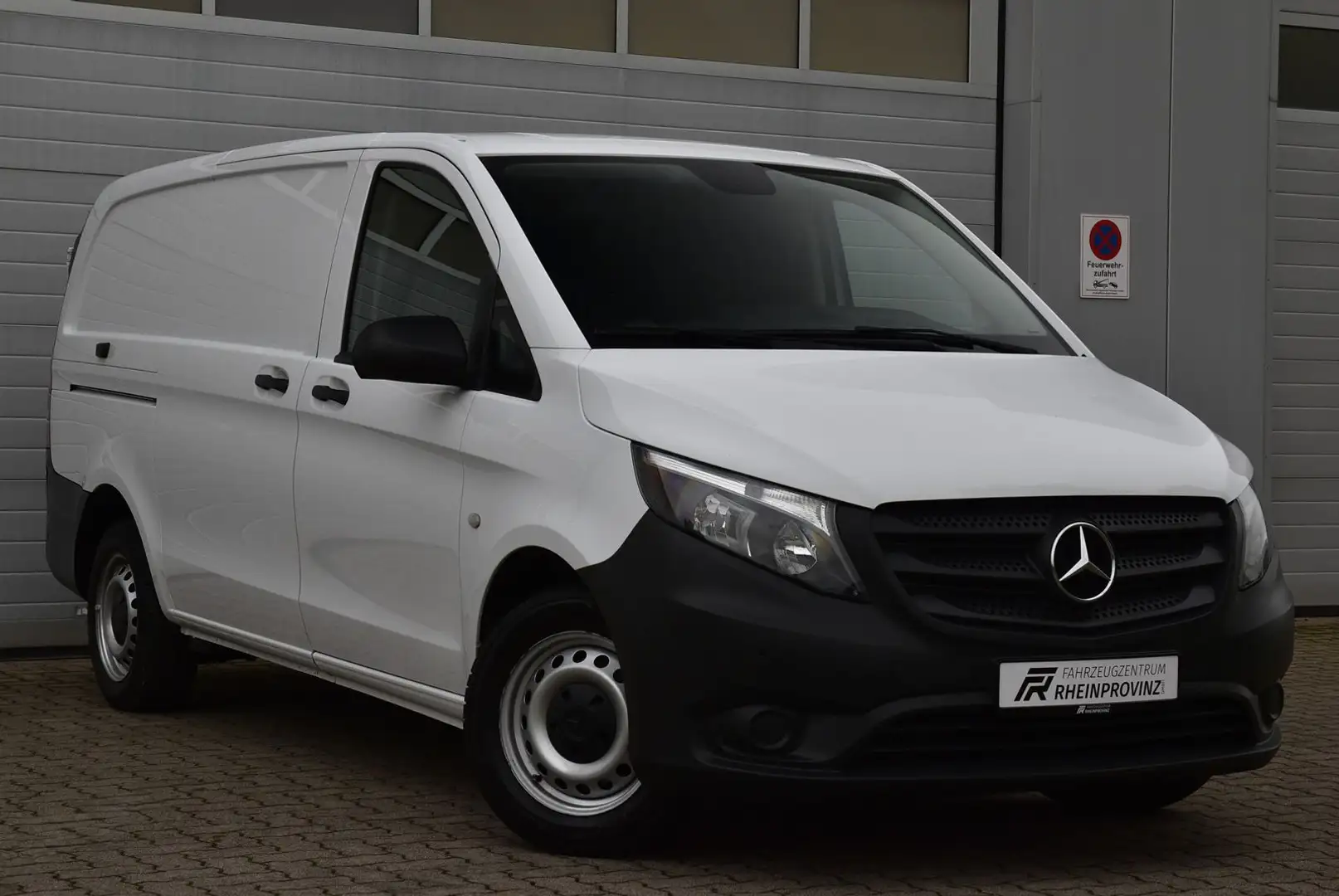 Mercedes-Benz Vito 116 CDI RWD lang SHZ/Klima/Kamera/DAB Weiß - 1