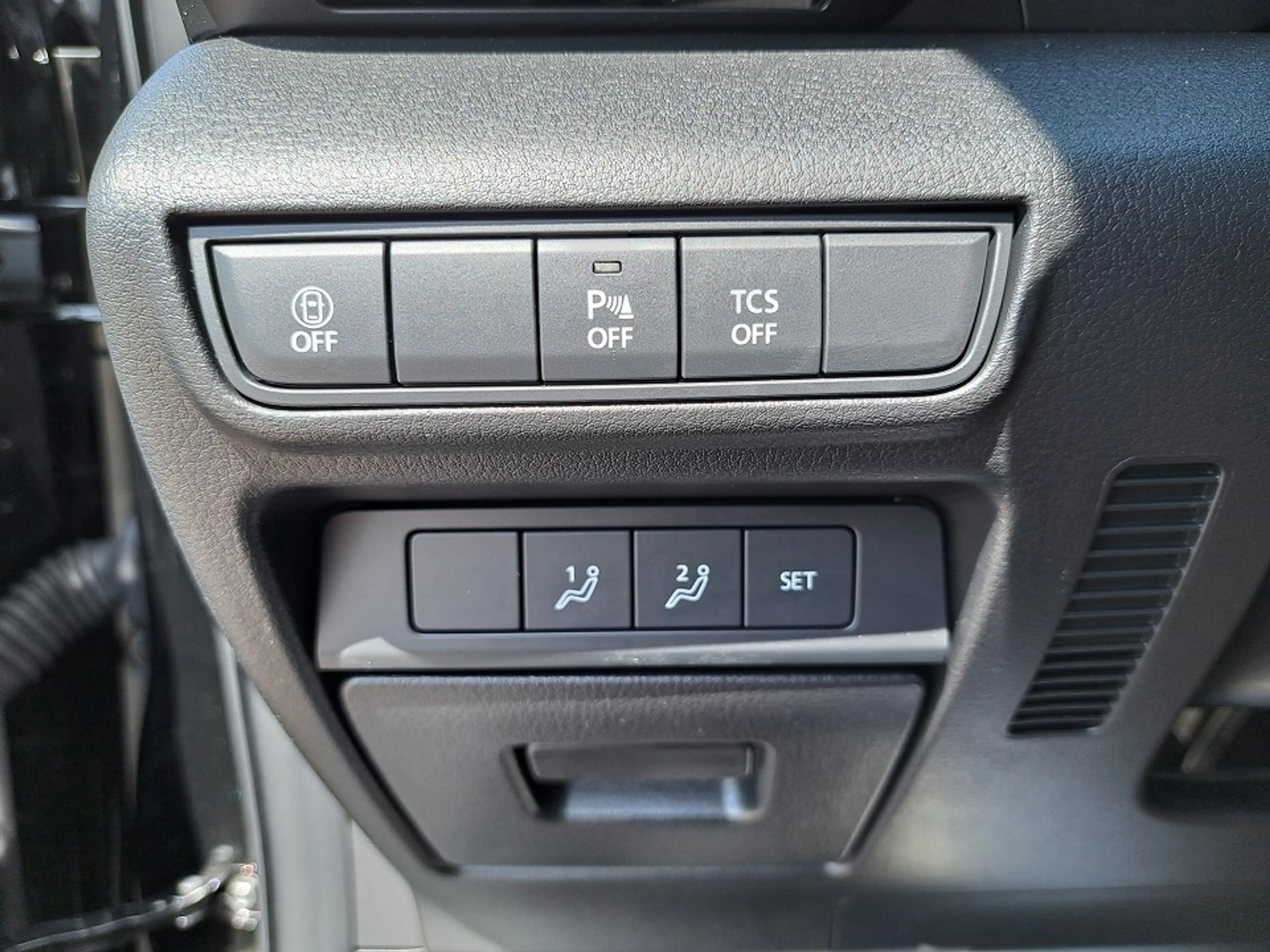 Mazda MX-30 EV 35,5 kWh ADVANTAGE Matrix; Kamera; Carplay — photo 11