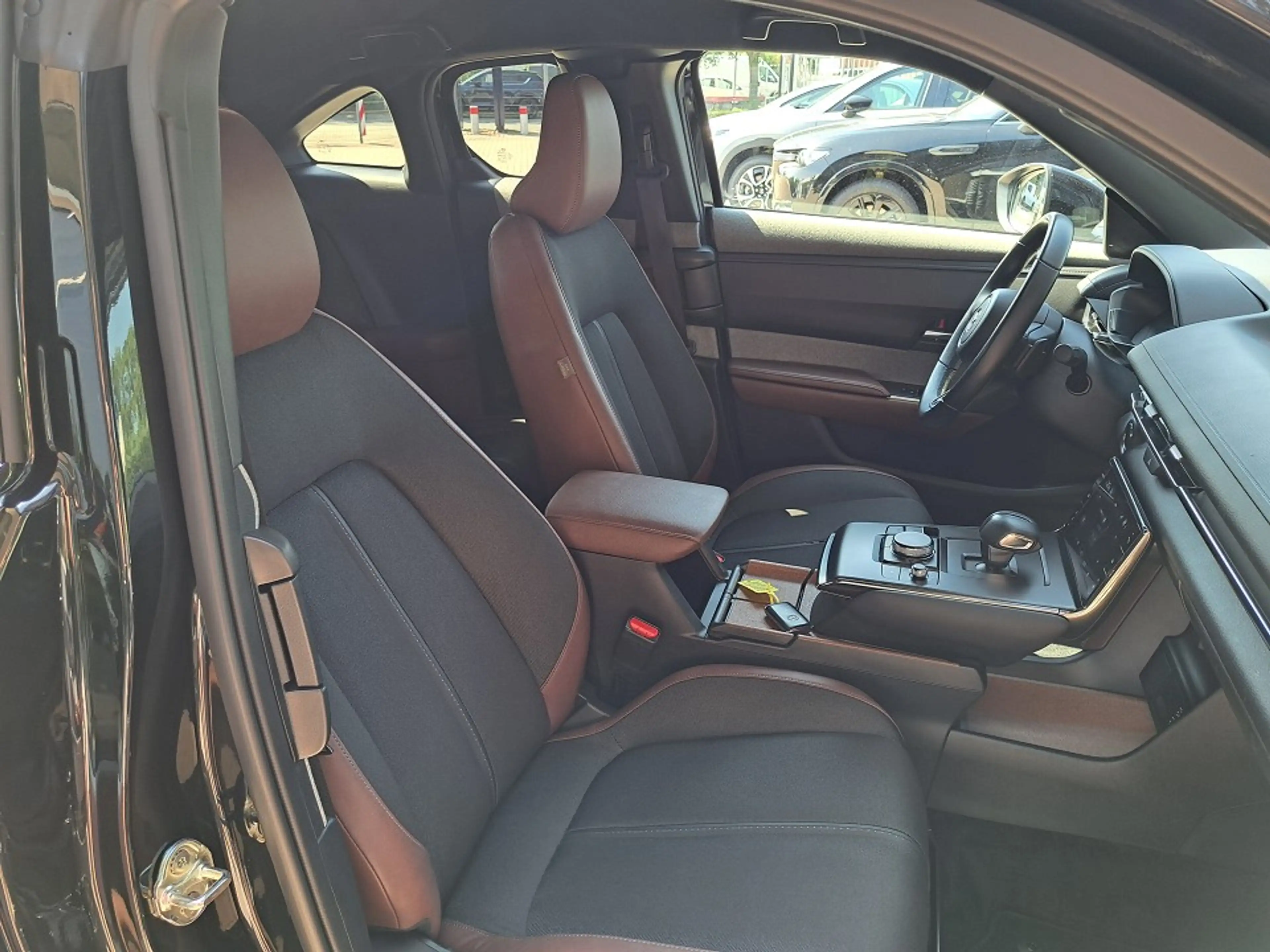 Mazda MX-30 EV 35,5 kWh ADVANTAGE Matrix; Kamera; Carplay — photo 7