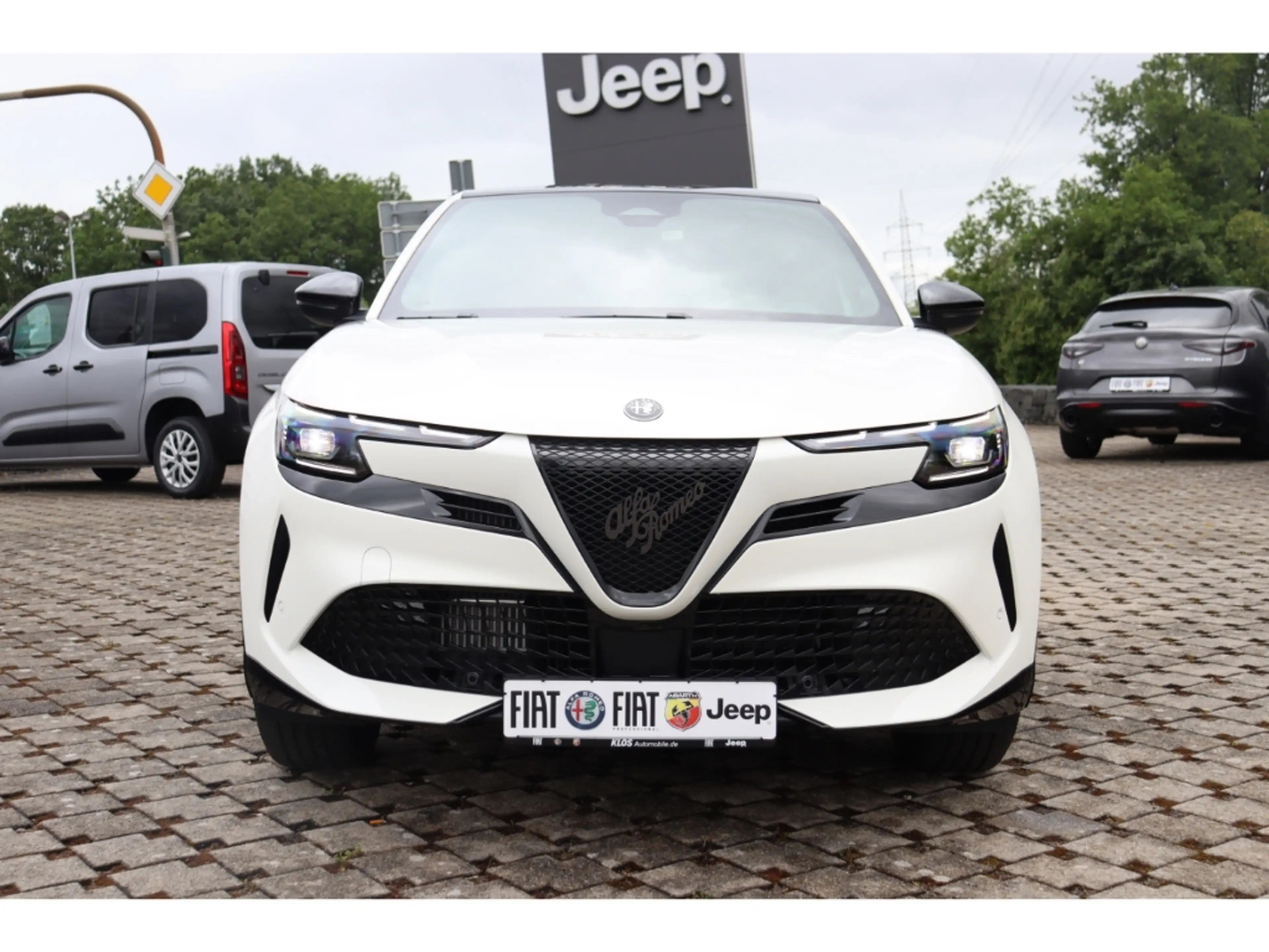 Alfa Romeo Junior IBRIDA TI 1.2 VGT 145PS DCT6 SCHIEBEDACH TECHNOLOG — photo 8