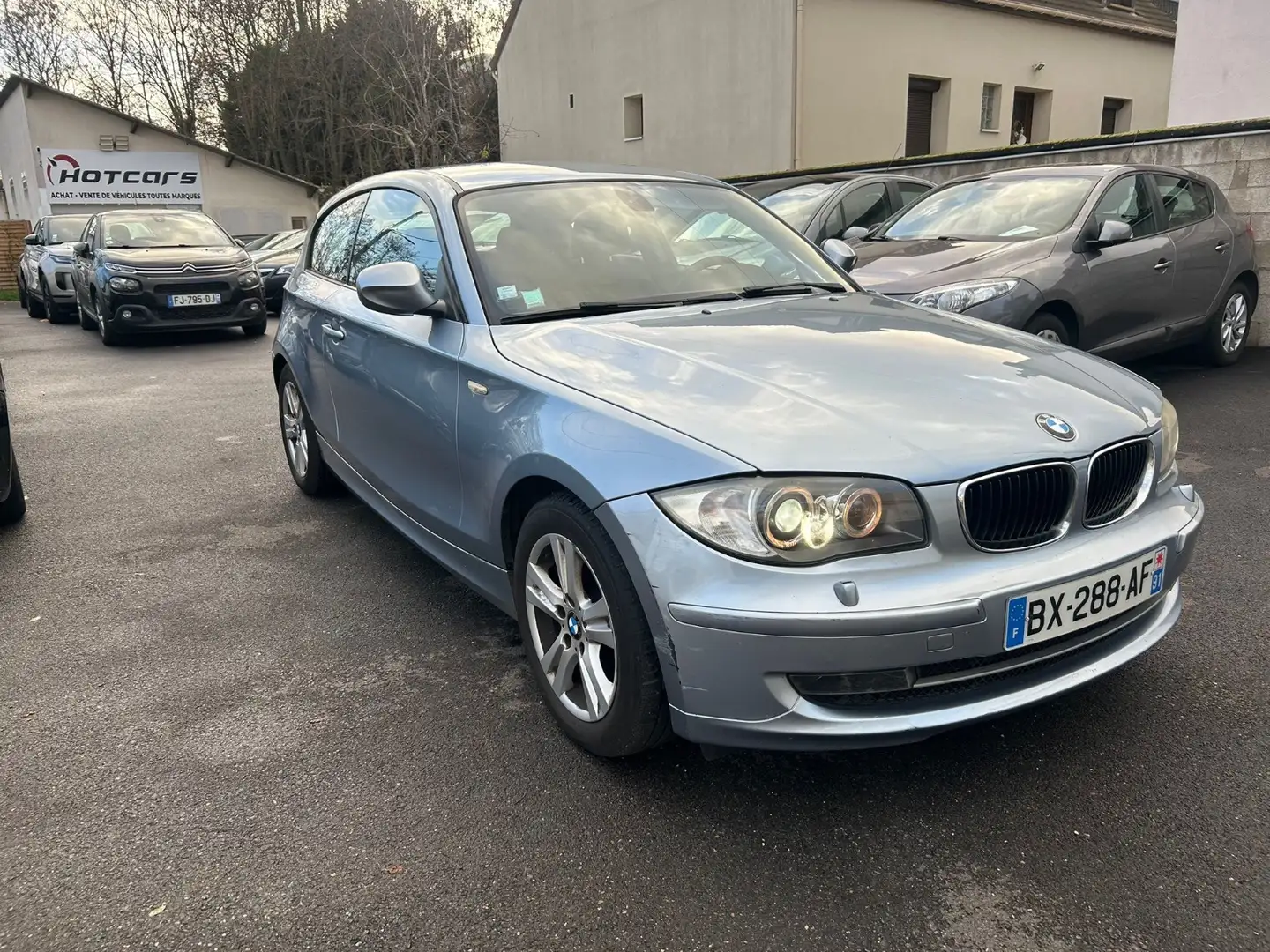 BMW 118 118d 143 ch Confort A Gris - 2