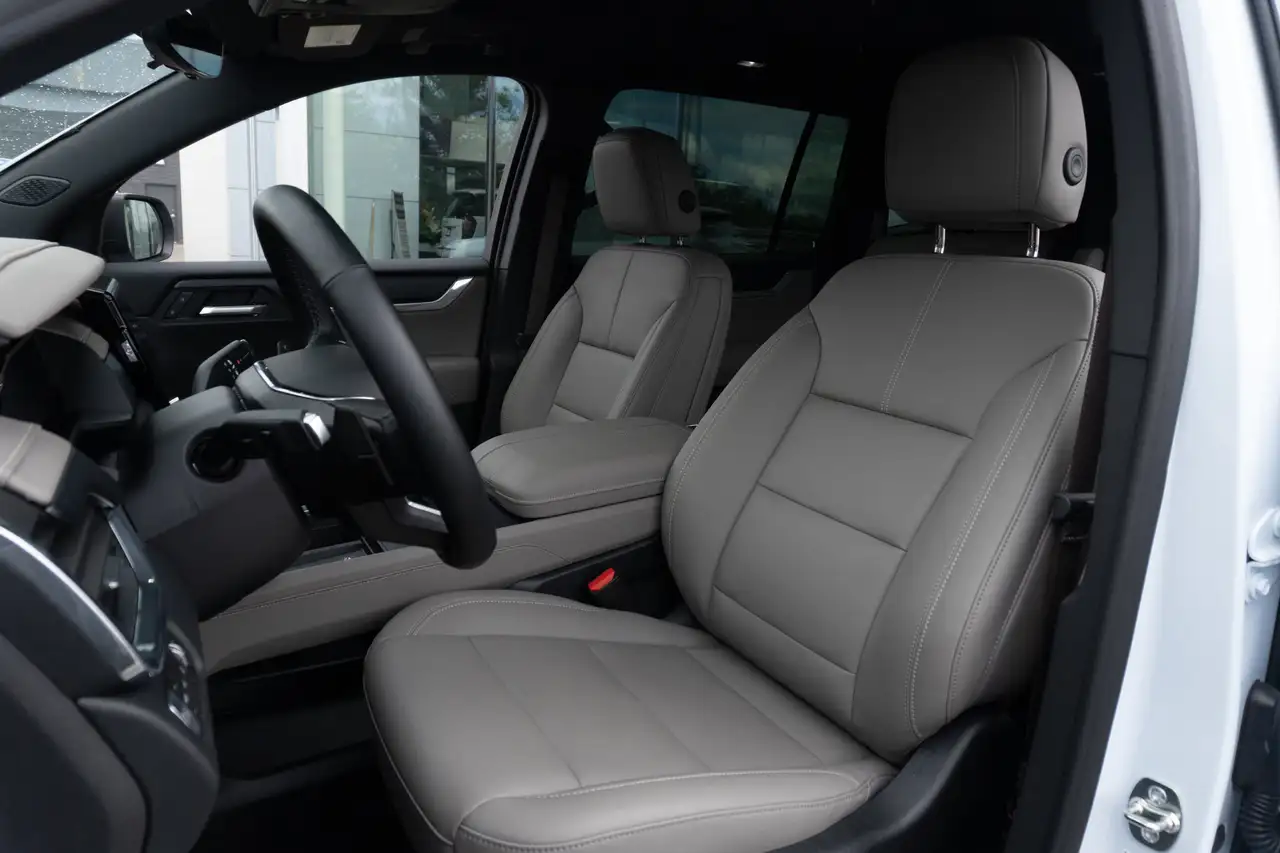 GMC Acadia снимка GMC Acadia