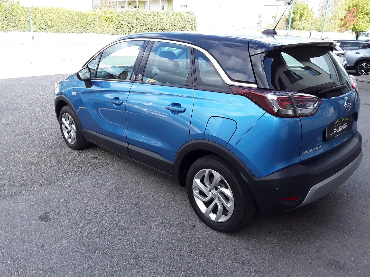 Opel Crossland X Innovation Blau - 2