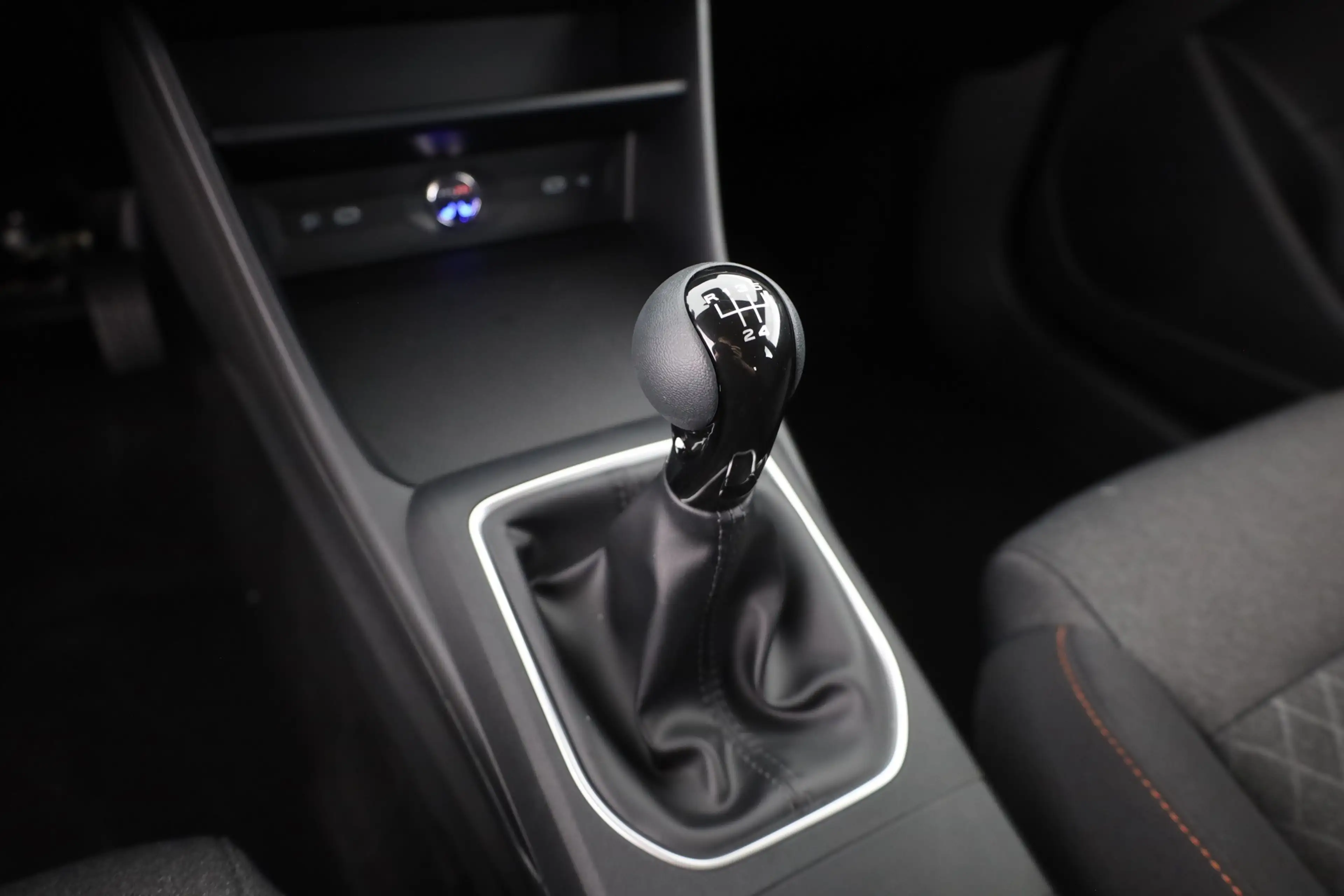 MG MG3 1.5 Comfort LED Navi Kamera — photo 14