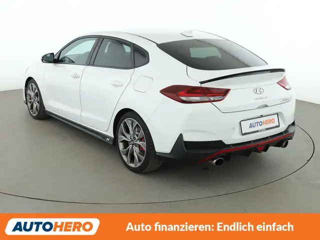 Hyundai i30 view 4
