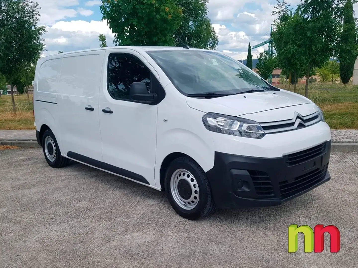 Citroen Jumpy Talla M BlueHDi 120 S&S EAT8 Club Blanco - 2