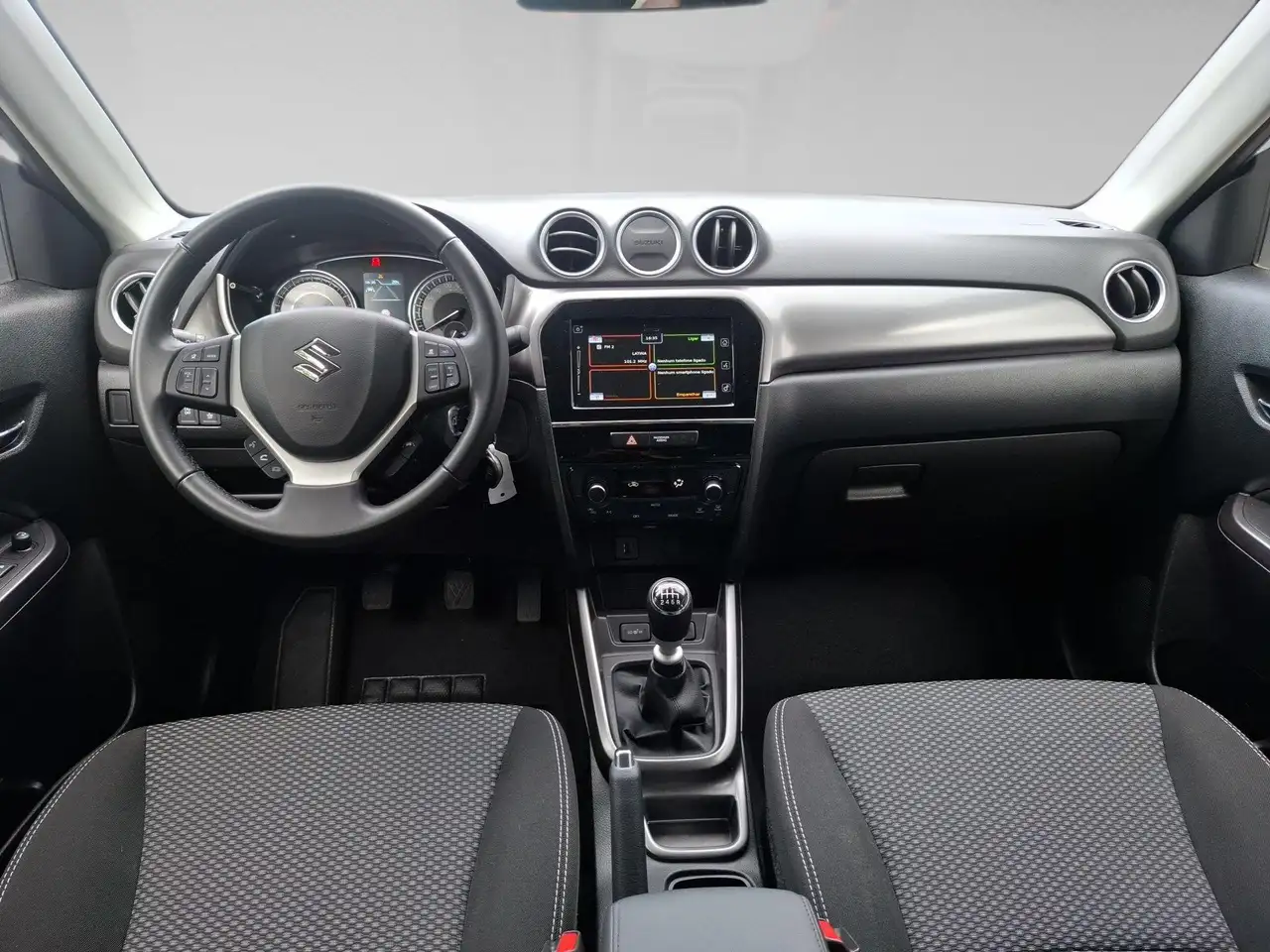 Suzuki Grand Vitara 2024