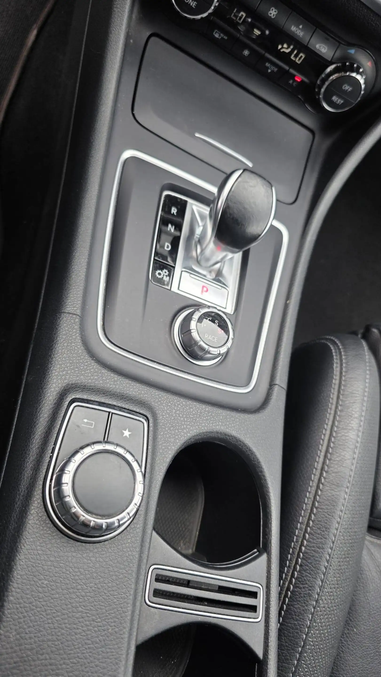 Mercedes-Benz CLA 45 AMG Camera Led Xenon Airco CruiseC SPORT * — photo 14