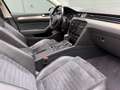 Volkswagen Passat //R-LINE//VOLL//KREDIT//GARANTIE// Schwarz - thumbnail 25