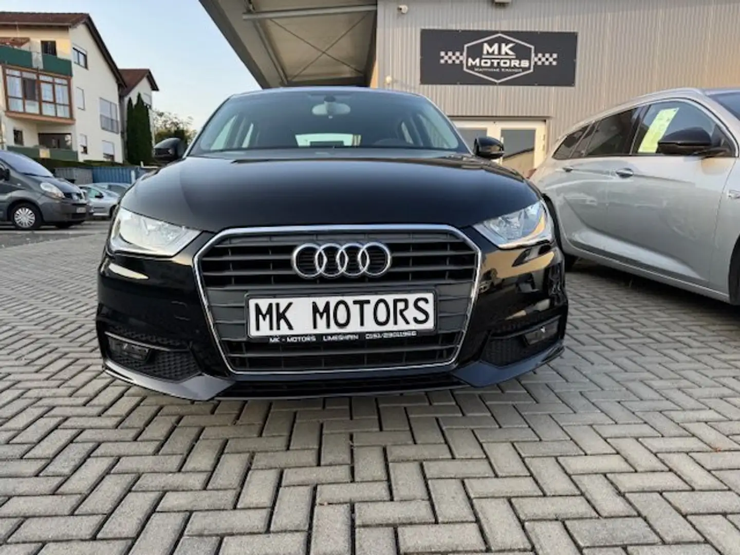 Audi A1 sport Schwarz - 2