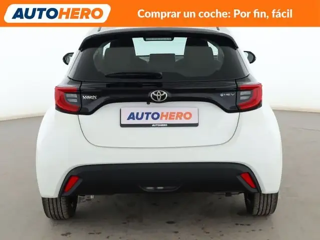 Toyota Yaris view 5