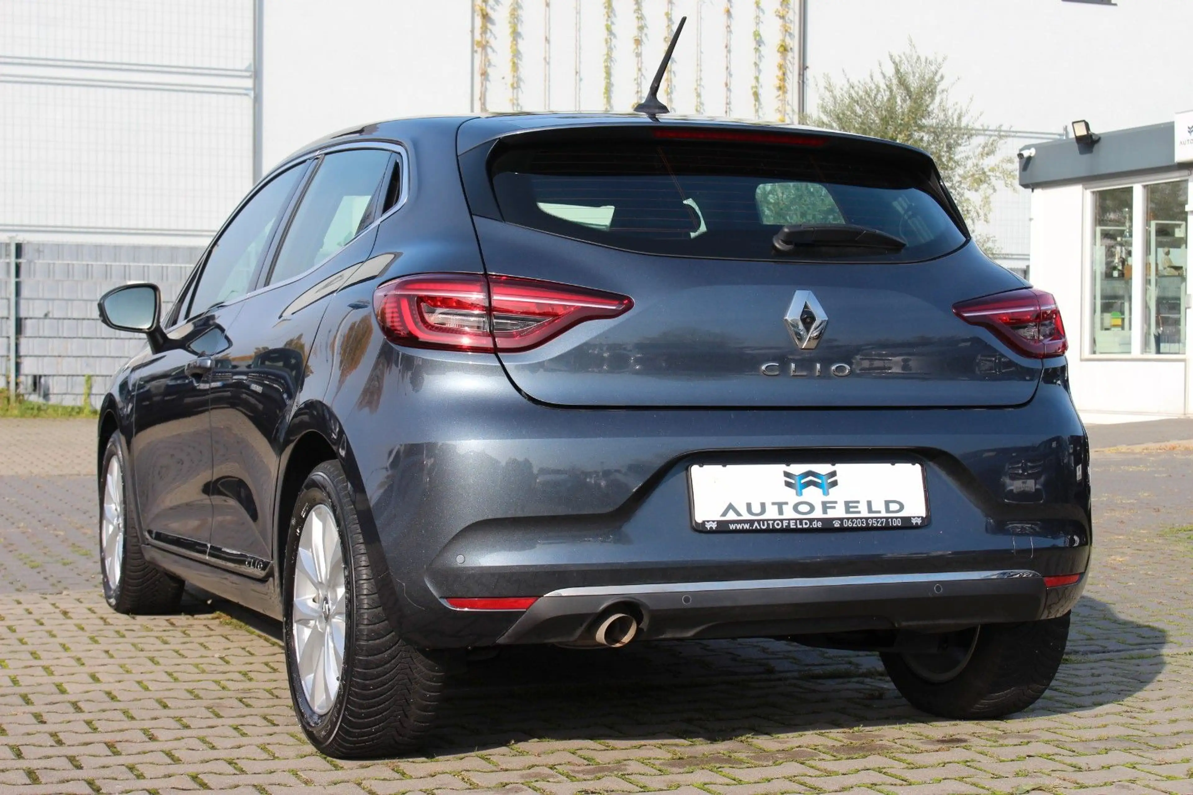 Renault Clio V Intens/SHEFT/KLIMA/PDC/RCAM/BT/NAVI — photo 6