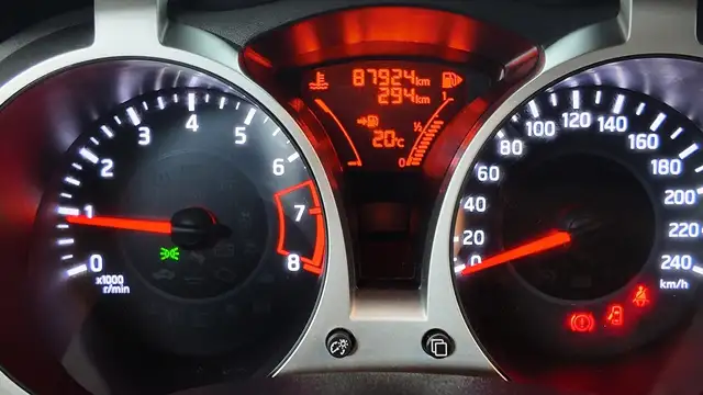Nissan Qashqai view 25