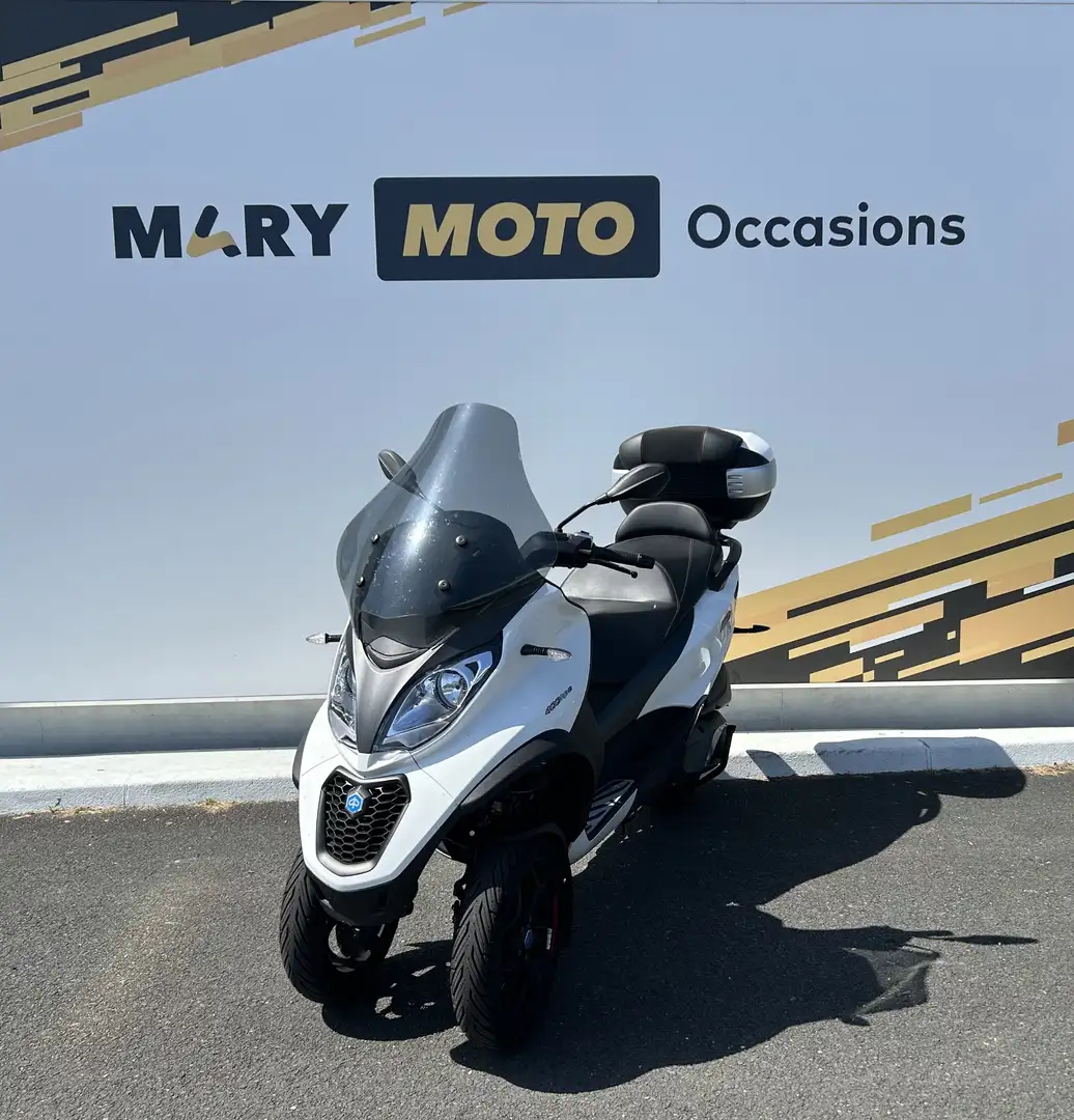 Piaggio MP3 400 Biały - 2