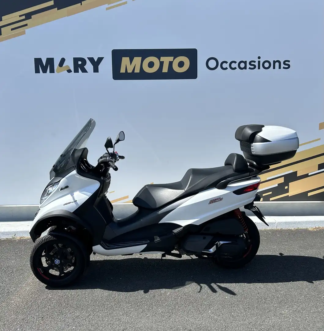 Piaggio MP3 400 Biały - 1