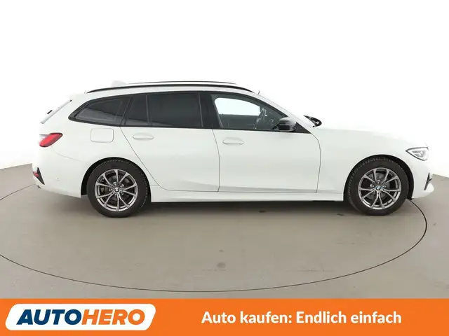 BMW 3 Series view 7