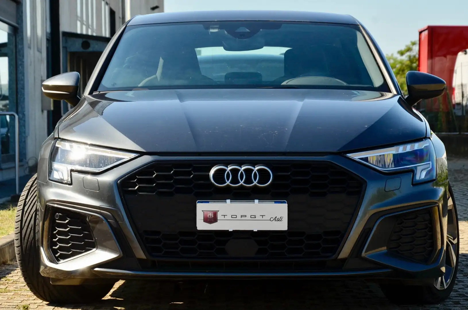 Audi A3 Sportback 35 2.0 tdi S line edition 150cv PERMUTE Gris - 2